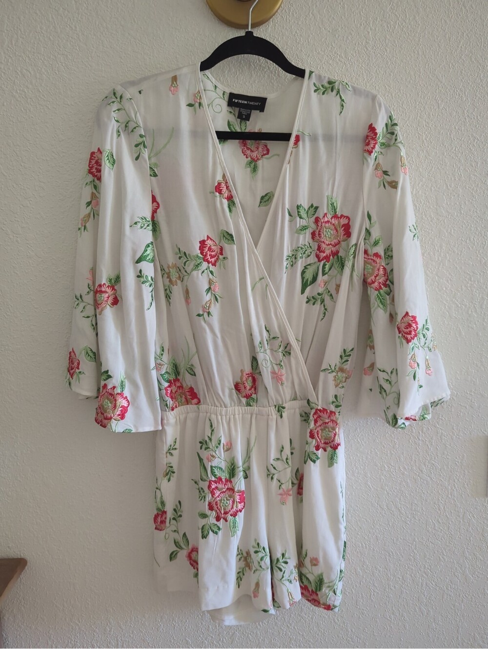 Fifteen Twenty Embroidered Bell Sleeve Floral Romper Small Nwot Boho